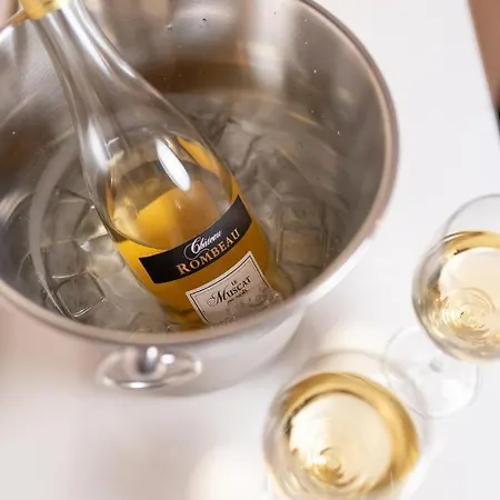 The Originals City, Mondial, ホテル