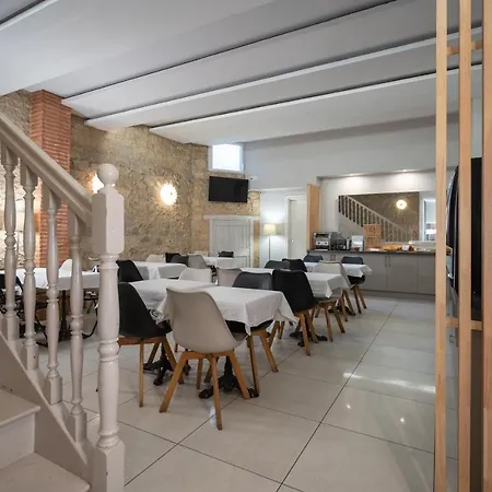 Hotel The Originals City, Mondial,