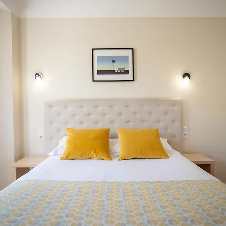 ホテル The Originals City, Mondial,