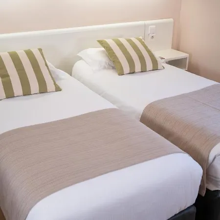 酒店 The Originals City, Mondial, 3*