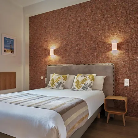 The Originals City, Mondial, Περπινιάν