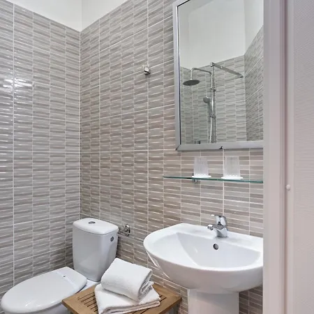 Ξενοδοχείο The Originals City, Mondial,