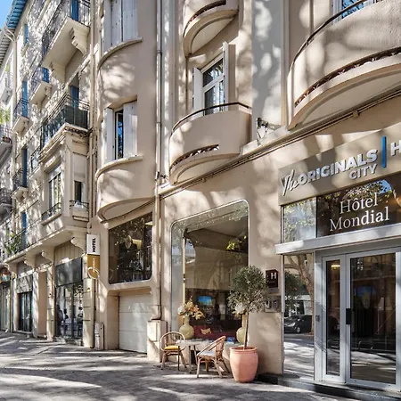 The Originals City, Mondial, 3*