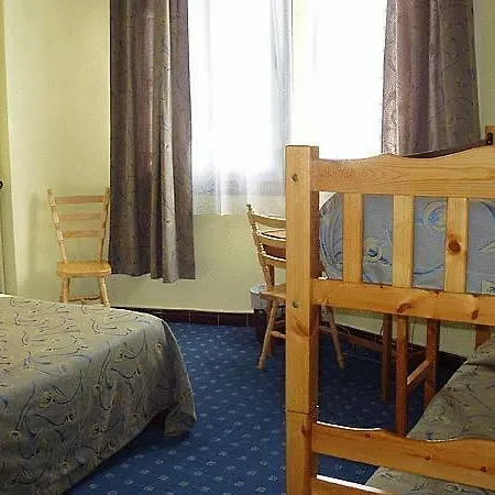 The Originals City, Mondial, 3*