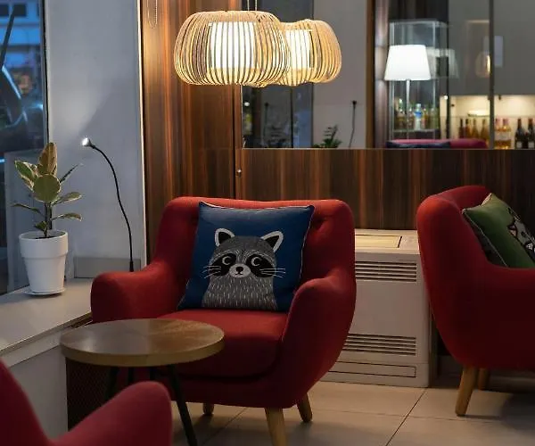 The Originals City, Mondial, 3*