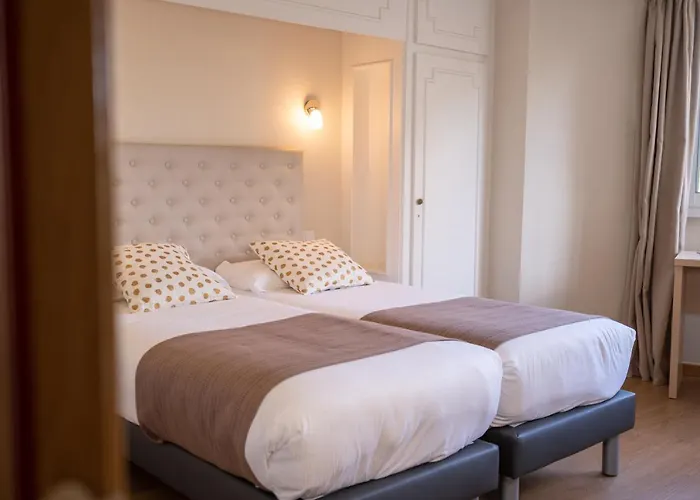 The Originals City, Mondial, Περπινιάν