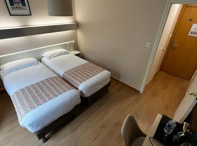 The Originals City, Mondial, 3*