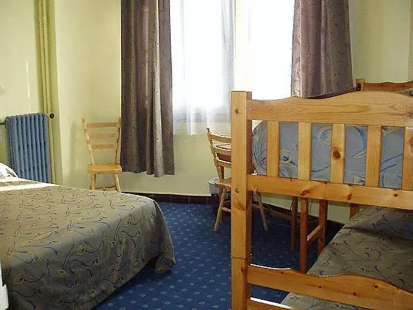 The Originals City, Mondial, 3*